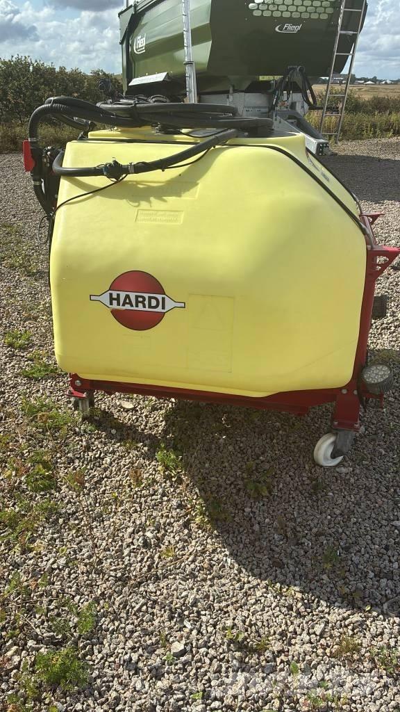 Hardi Fronttank Ripp-pritsid