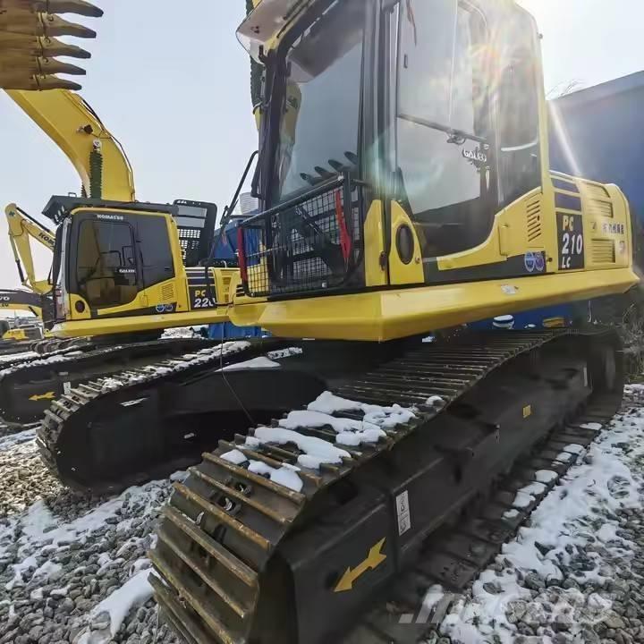 Komatsu PC 210 LC Roomikekskavaatorid