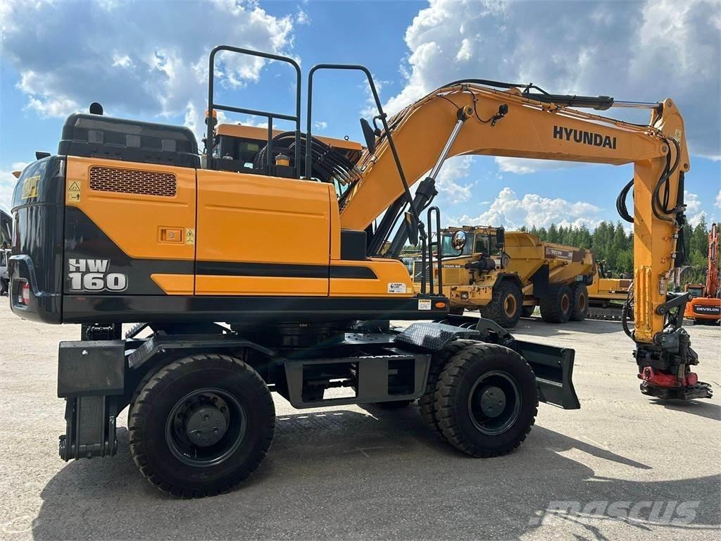 Hyundai HW160 Ratasekskavaatorid