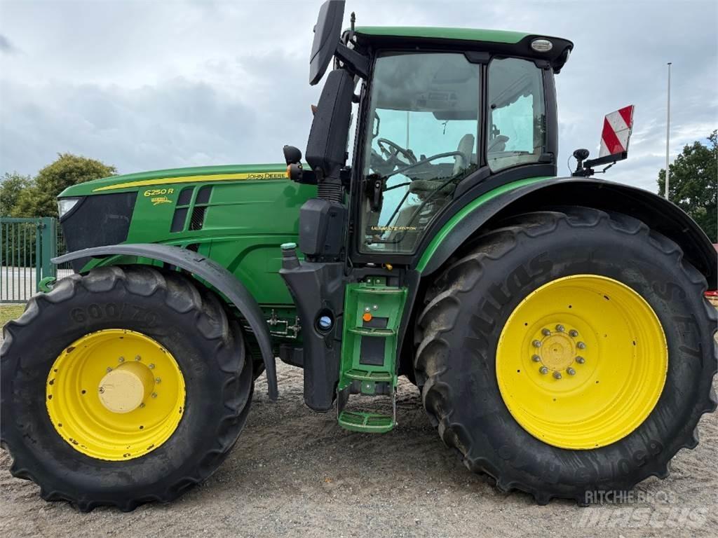 John Deere 6250R Muud põllumajandusmasinad