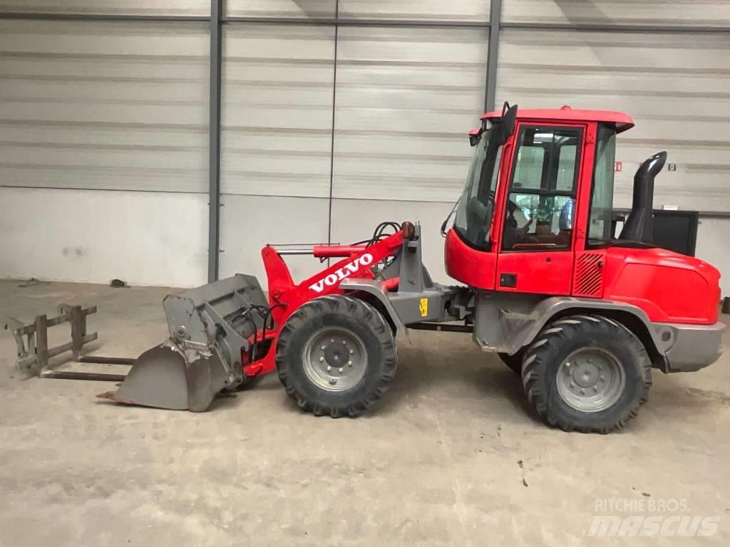 Volvo L 30 G Rataslaadurid