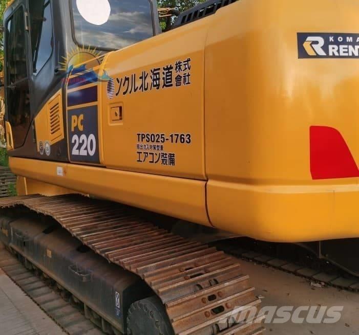 Komatsu PC 220-7 Roomikekskavaatorid