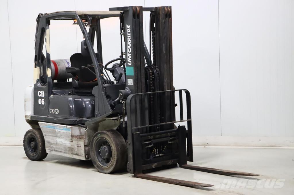 Nissan U1D2A20LQ Gaasitõstukid