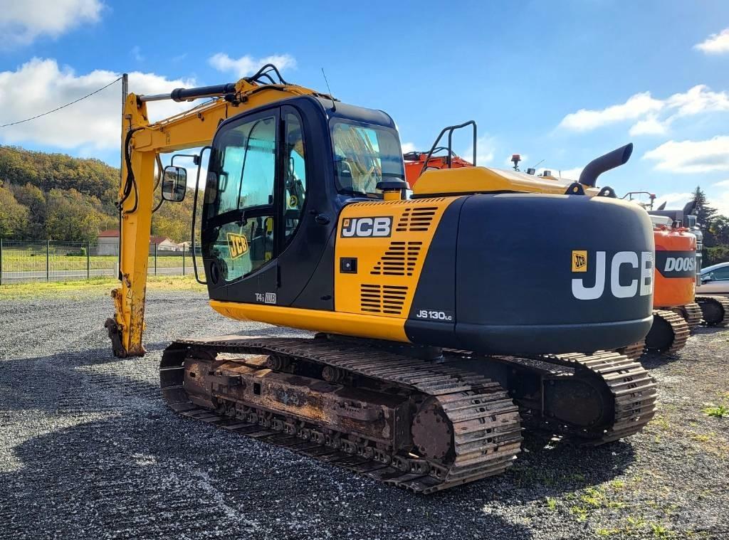 JCB JS 130 LC Roomikekskavaatorid