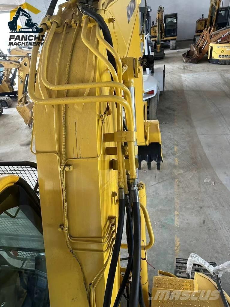 Komatsu PC 138 -8 Roomikekskavaatorid