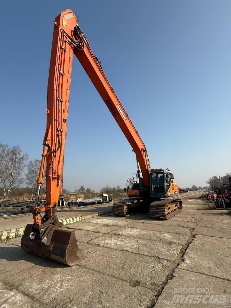 Doosan DX 300 LC-5 Pika noolega ekskavaatorid
