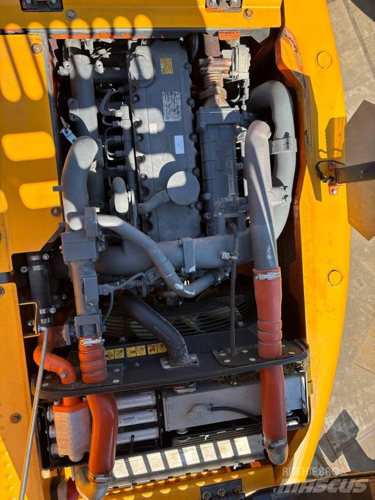 Doosan DX 160 W-3 Ratasekskavaatorid