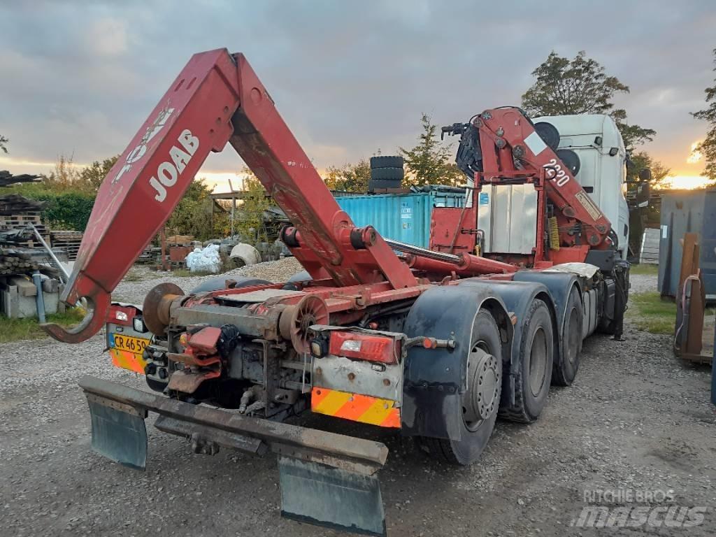 Scania R 520 Kraanaga veokid