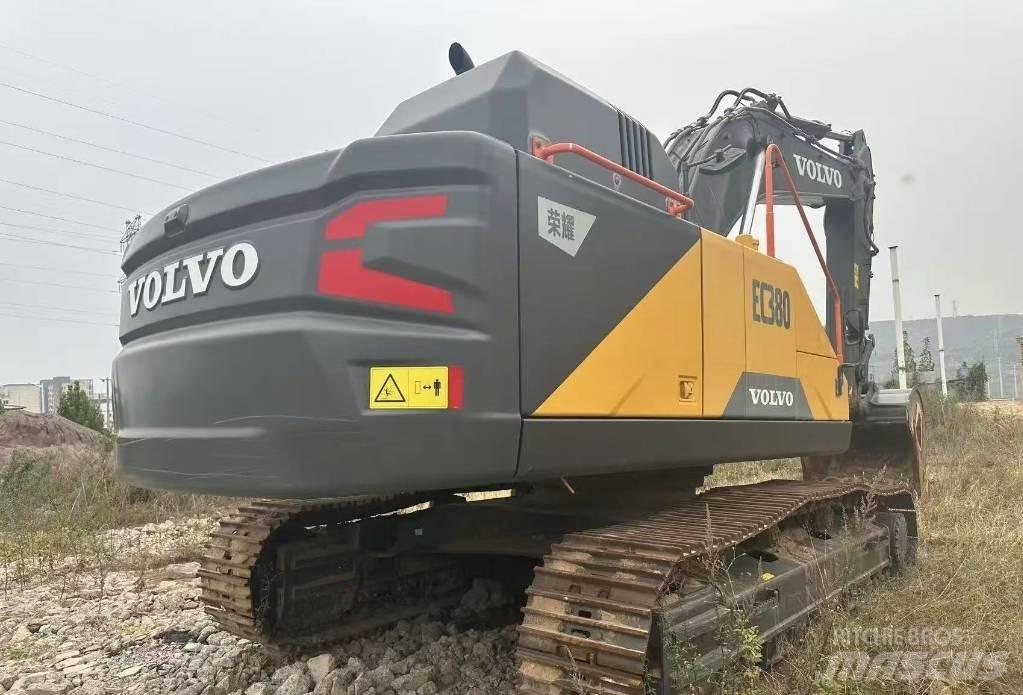 Volvo EC 380 D Roomikekskavaatorid
