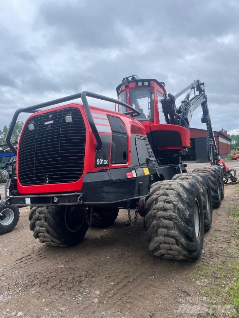 Komatsu 901 XC Harvesterid