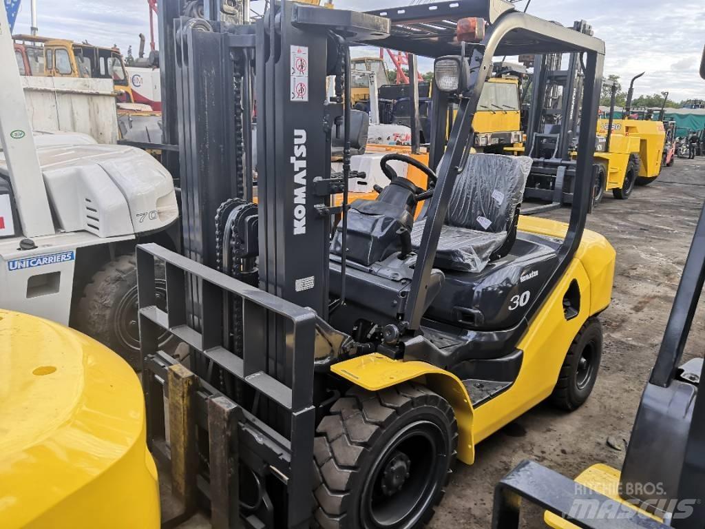 Komatsu 3 Diiseltõstukid