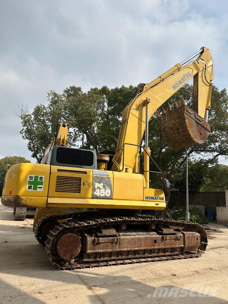 Komatsu PC 450-8 Roomikekskavaatorid