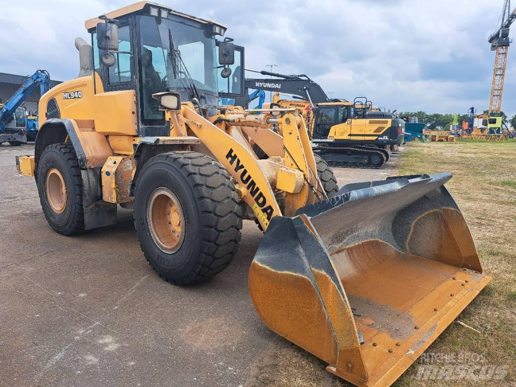 Hyundai HL940 Rataslaadurid