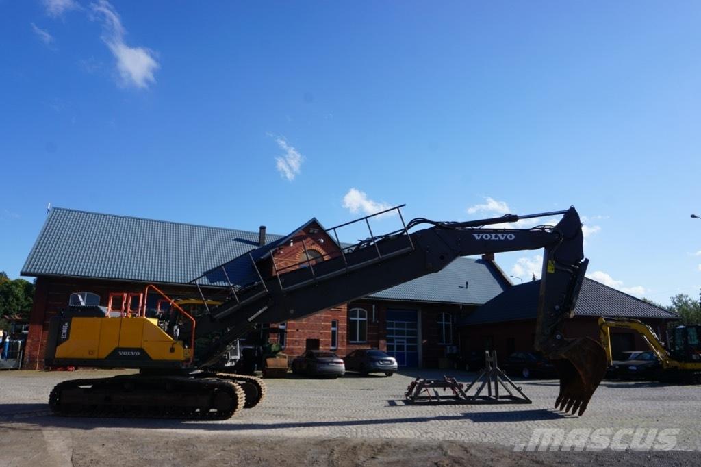 Volvo EC 300 E Roomikekskavaatorid