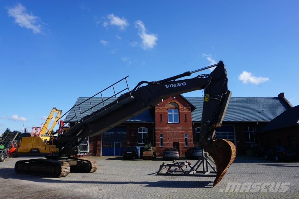 Volvo EC 300 E Roomikekskavaatorid