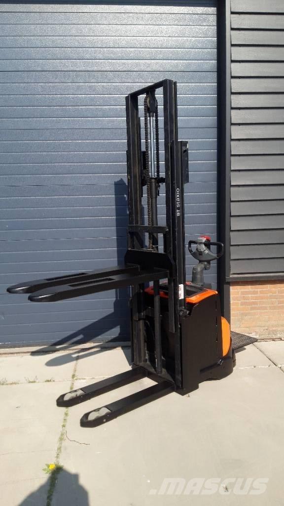 BT SWE 120 Platvormiga virnastajad