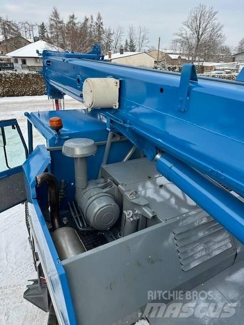 Liebherr LTM 1030-2 Maastikutõstukid