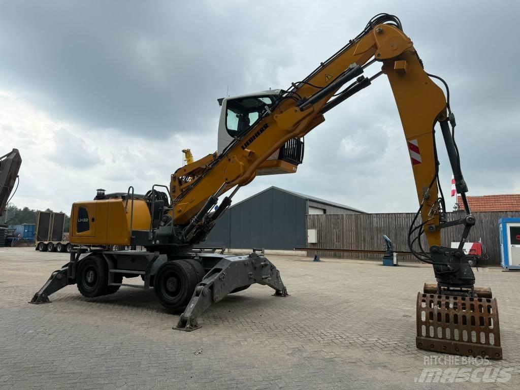 Liebherr LH 22 M Materjalikäitlusmasinad