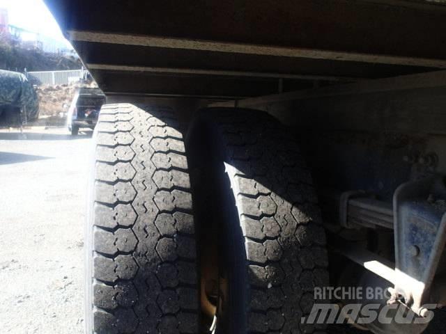 International 4300 Furgoonautod