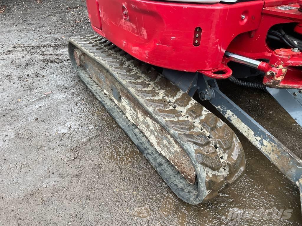 Takeuchi TB 325 R Miniekskavaatorid < 7 t