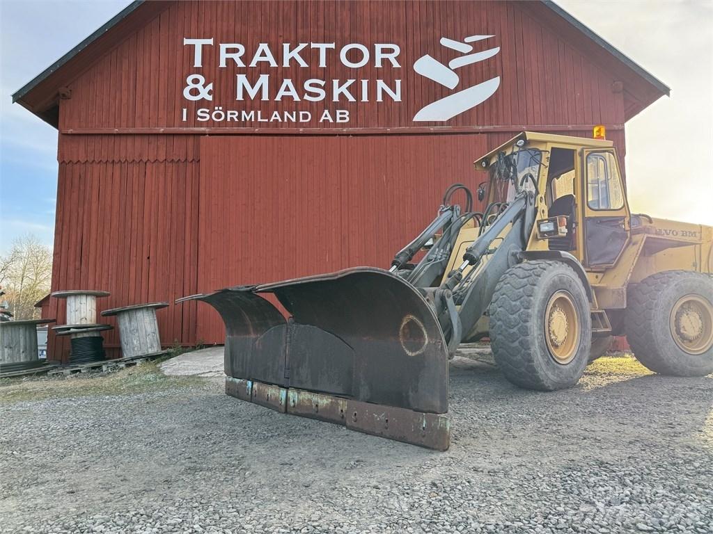 Uni-väg 320 Vikplog Lumesahad