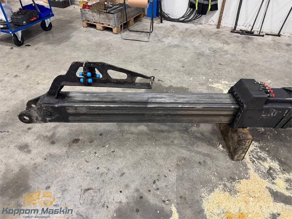 Valmet CRF12 Forvarderi kraanad