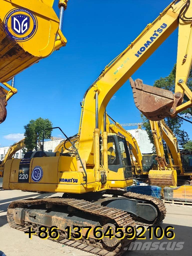 Komatsu PC 220 Roomikekskavaatorid