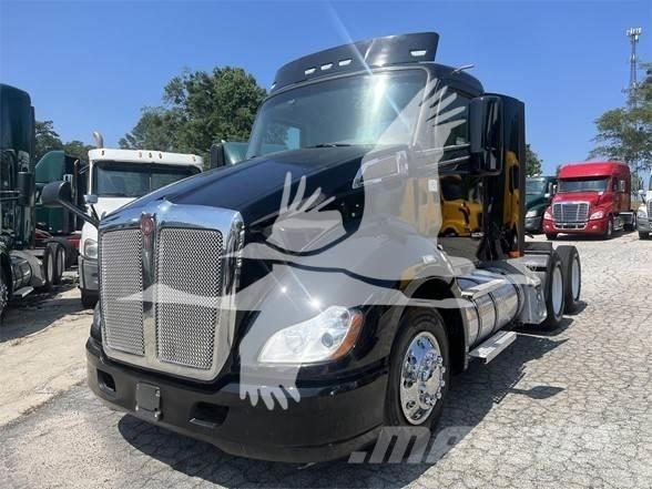 Kenworth T680 Sadulveokid