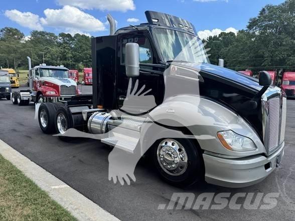 Kenworth T680 Sadulveokid