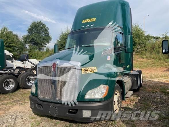 Kenworth T680 Sadulveokid