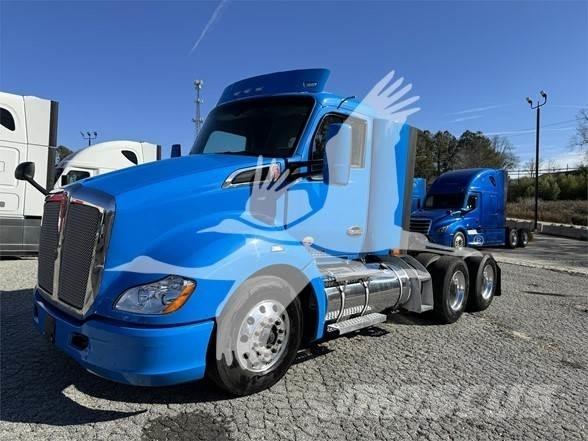 Kenworth T680 Sadulveokid