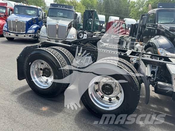 Kenworth T680 Sadulveokid