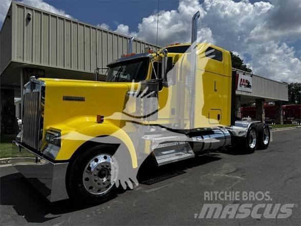 Kenworth W900 Sadulveokid