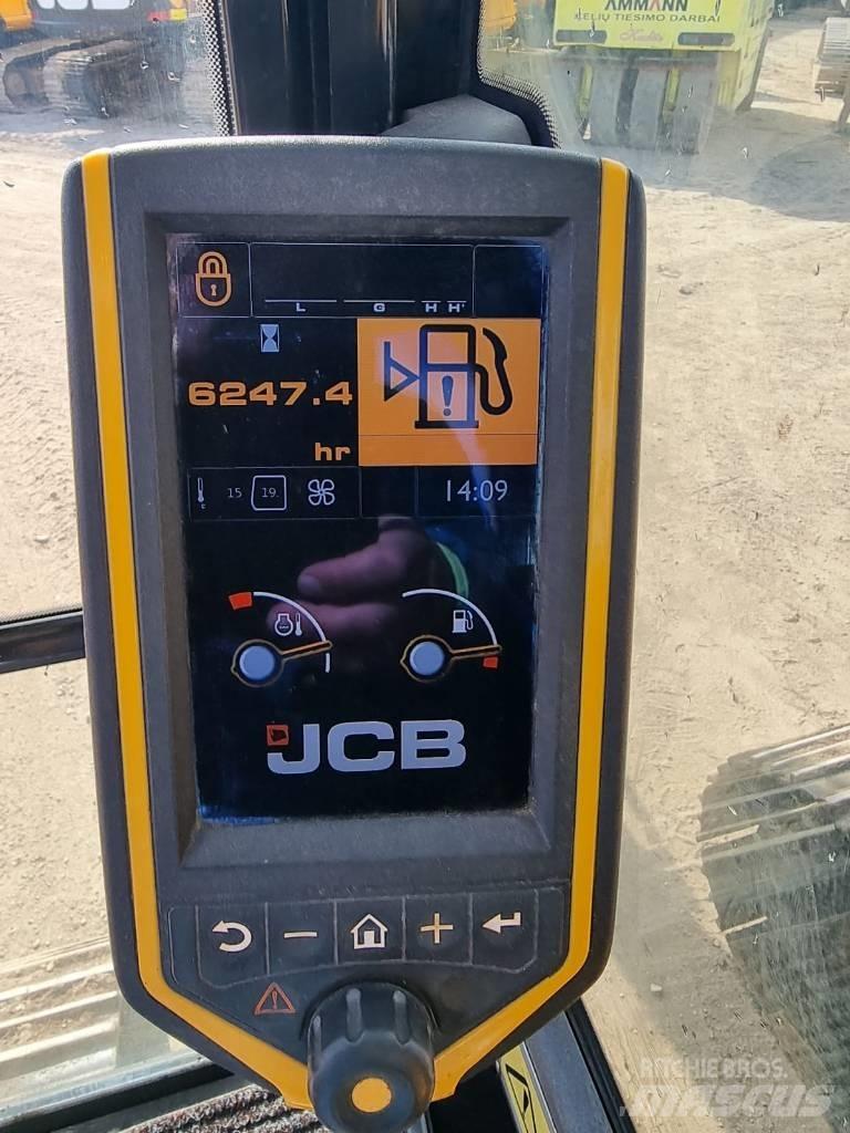 JCB JS 130 LC Roomikekskavaatorid