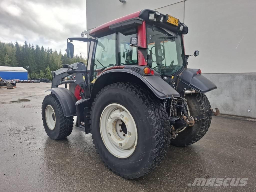 Valtra N 101 Traktorid