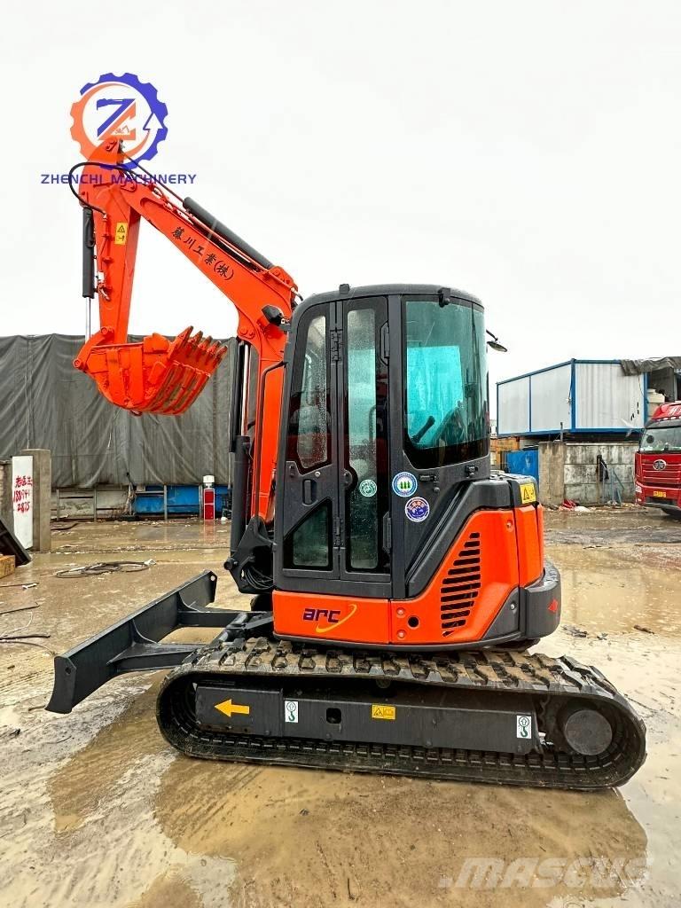 Hitachi ZX 50 Miniekskavaatorid < 7 t