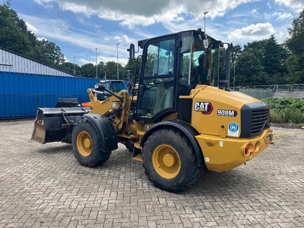 CAT 908M - 908 M Rataslaadurid