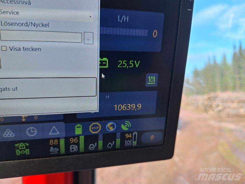 Komatsu 895 Forwarderid