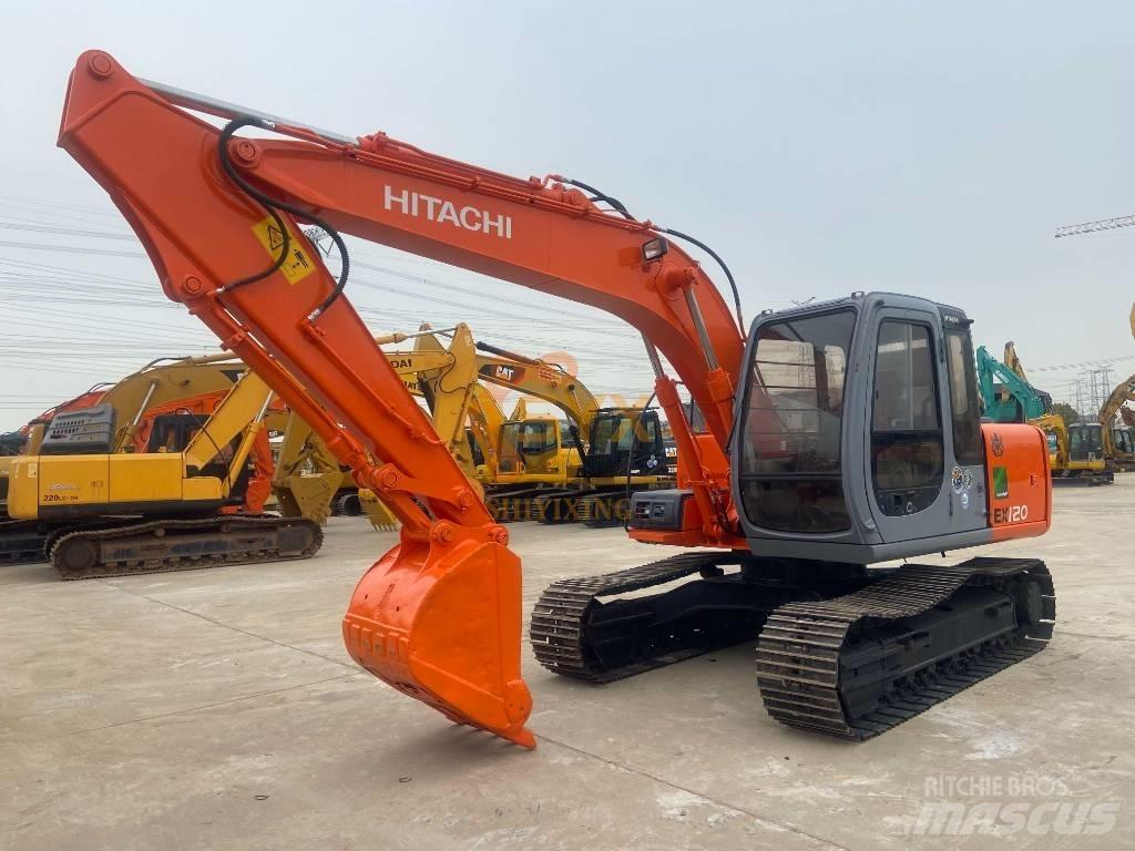 Hitachi EX 120 Roomikekskavaatorid