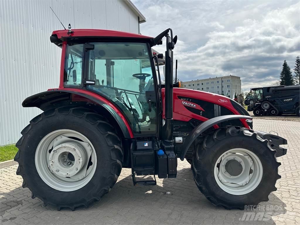 Valtra A105 MH Traktorid