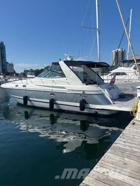  Cruisers Yachts 3870 Tööpaadid / pargased