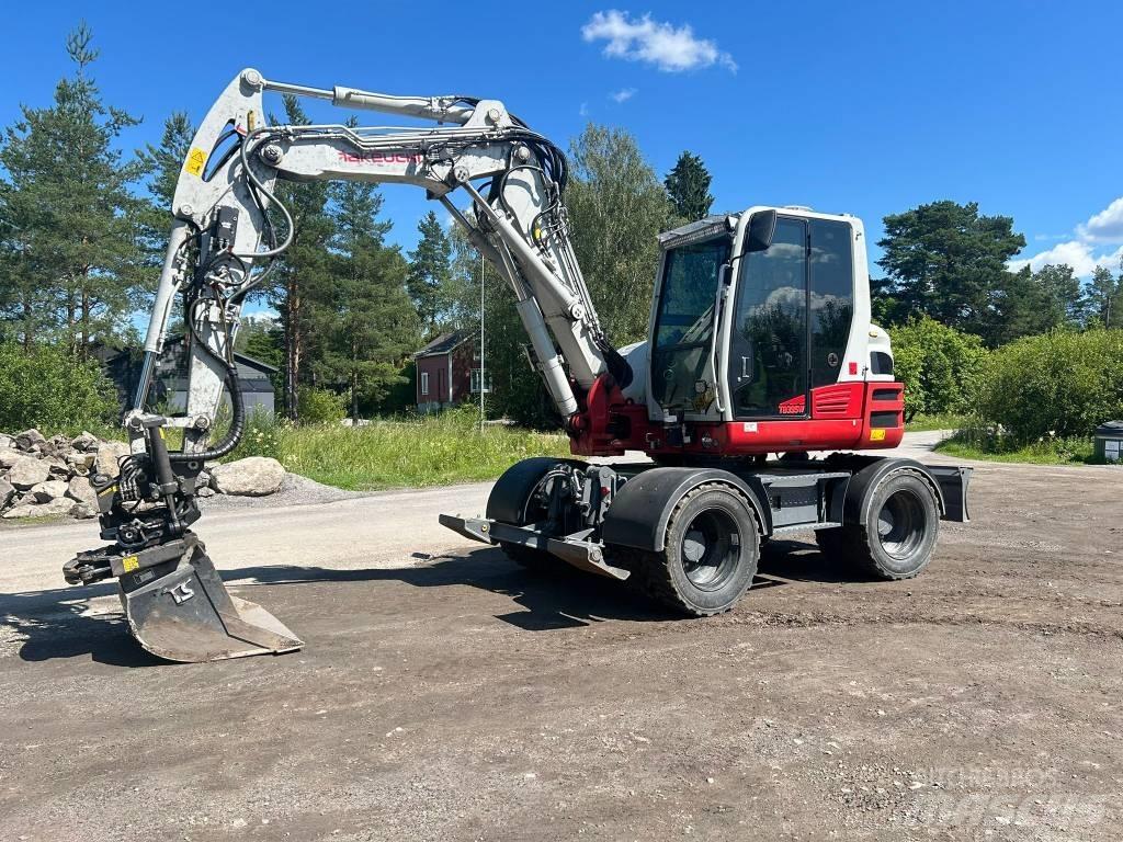 Takeuchi TB395W Ratasekskavaatorid