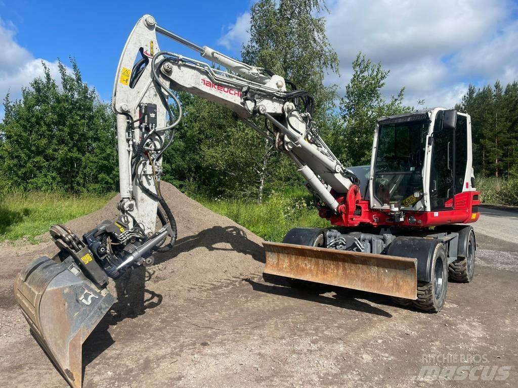 Takeuchi TB395W Ratasekskavaatorid