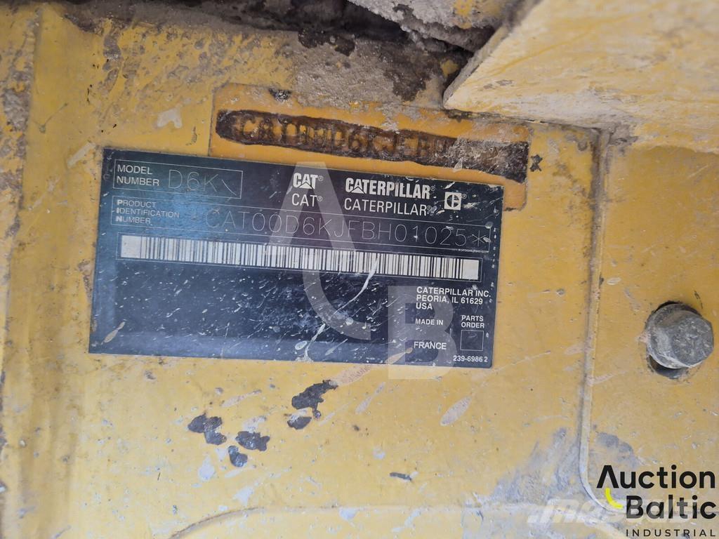 CAT D 6 K Buldooserid