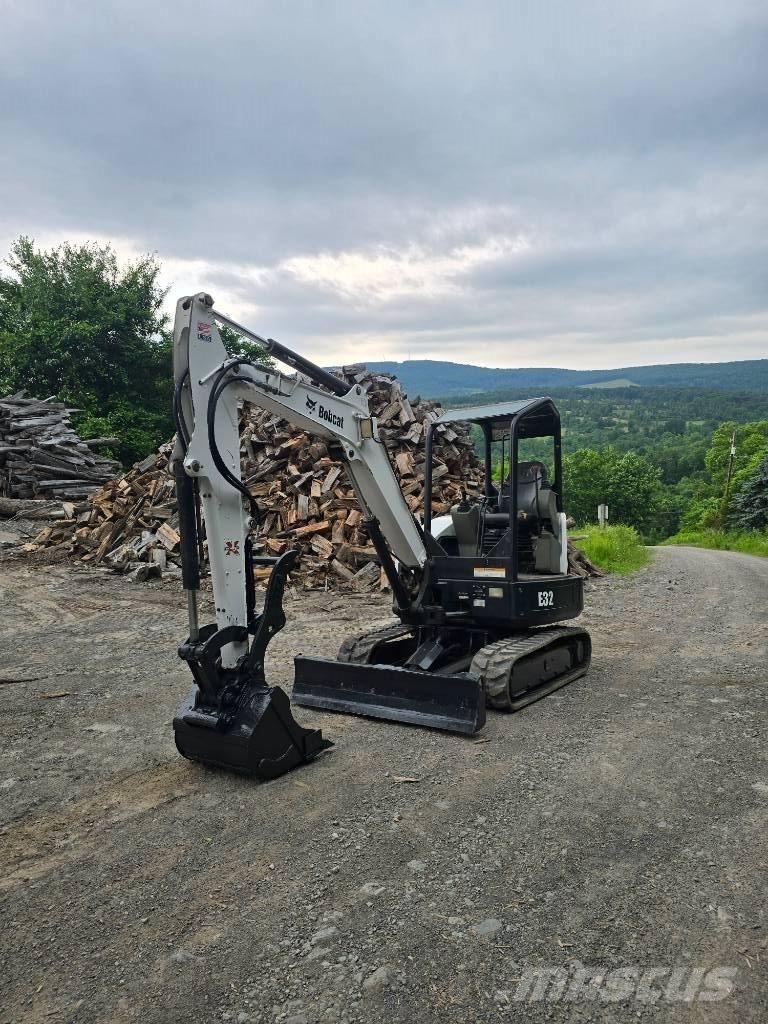 Bobcat E 32 Miniekskavaatorid < 7 t