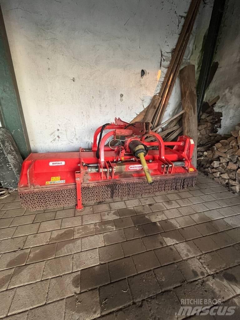 Maschio Bufalo 280 Karjamaade niidukid / pealselõikurid