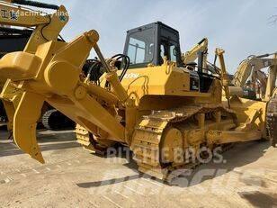 Komatsu D 155 A-5 Buldooserid