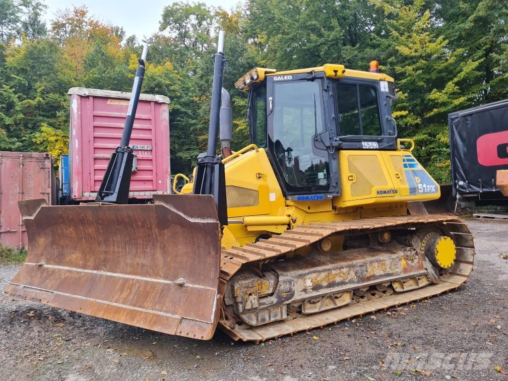 Komatsu D51PX-22 Buldooserid