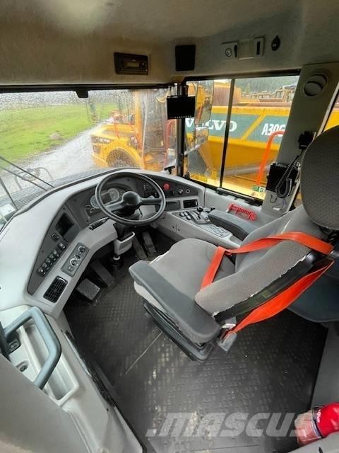 Volvo A30G Liigendraamiga pinnaseveokid