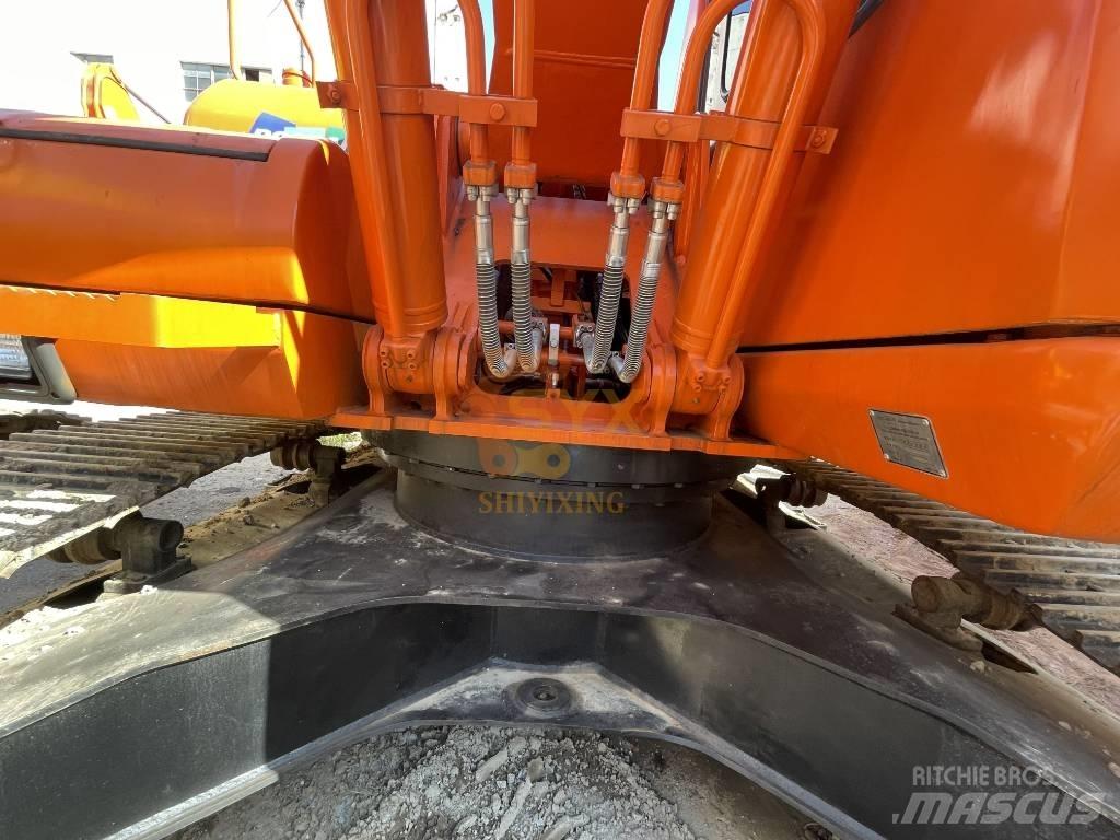 Doosan 220 LC-7 Roomikekskavaatorid